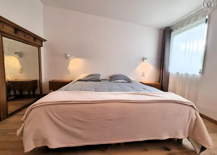 Hébergement de vacances Authentique Avec Jardin Et Animaux Admis - Fr-1-510-234